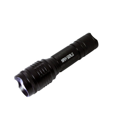 CREE LEDZOOM BLACK FLASHLIGHT 18650/2CR123/3AAA